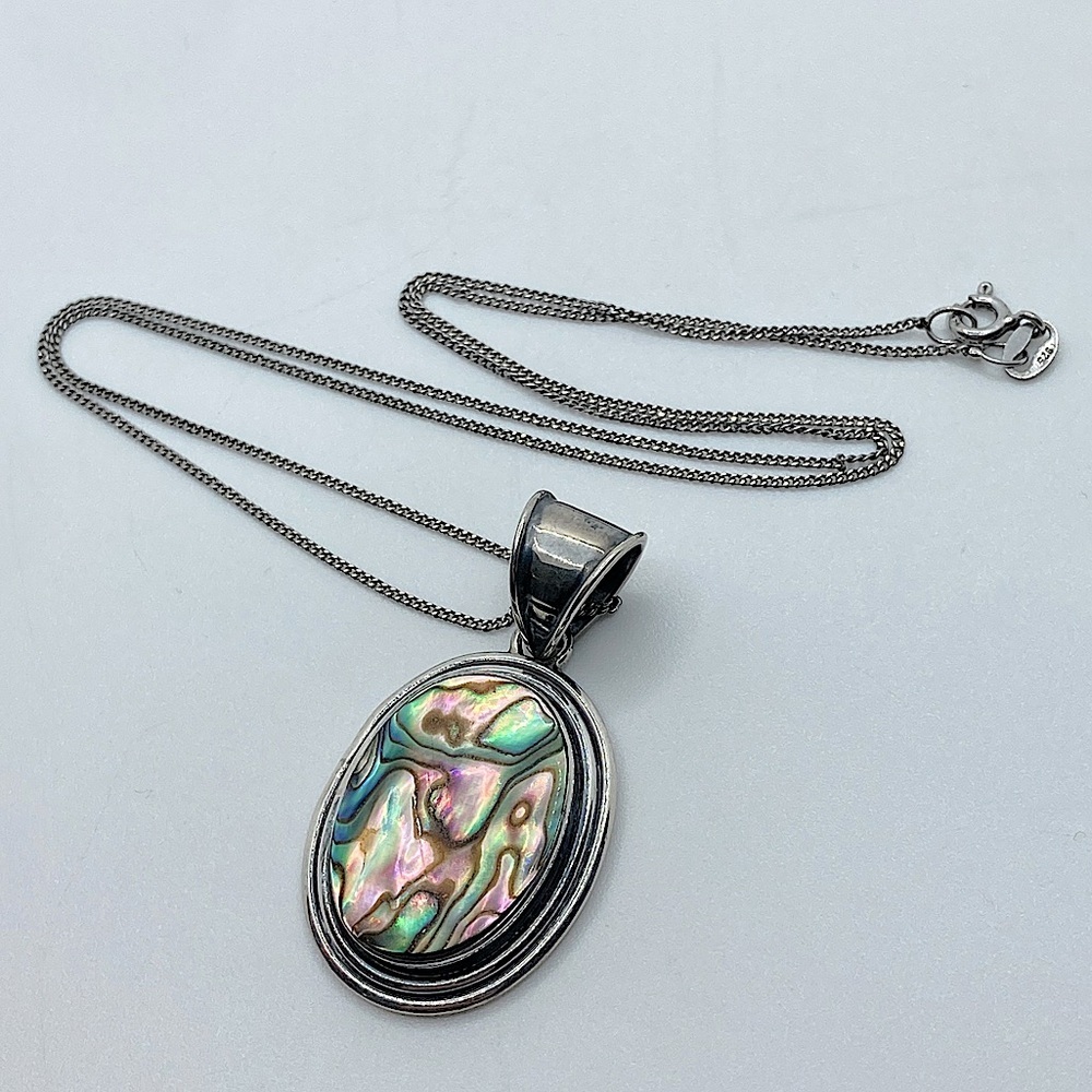 VTG Sterling Abalone Pendant w 925 Chain 19” & 1.6”